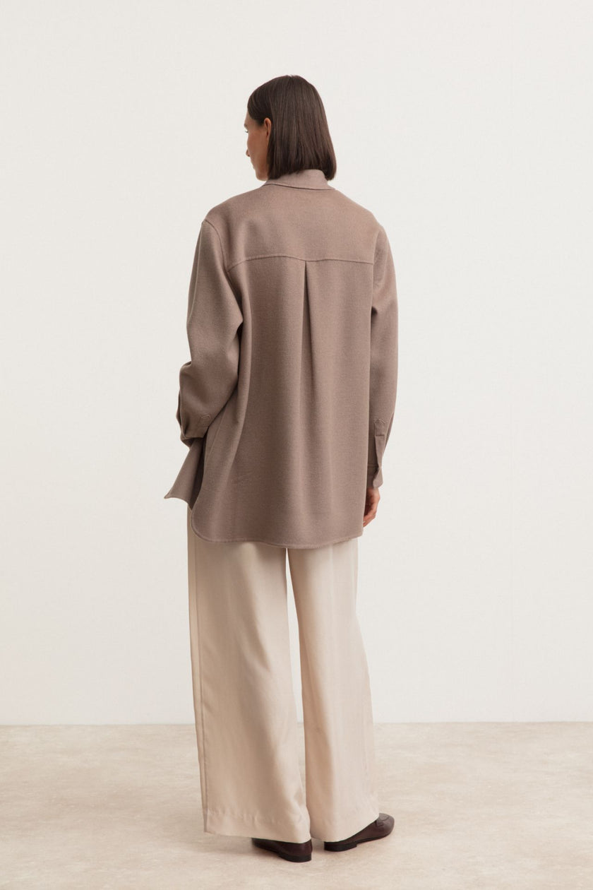 Dhana doubleface Shirt in taupe