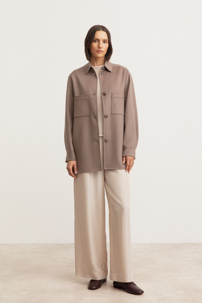 Dhana doubleface Shirt in taupe