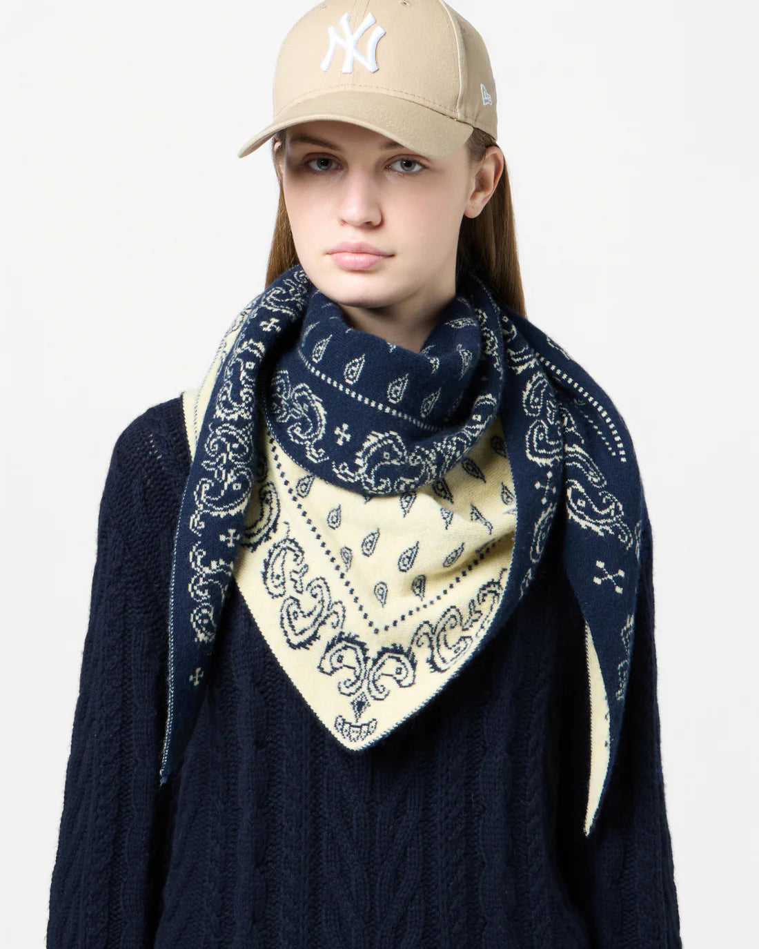 The Wild Rag Dreieckstuch in Midnight/Butter