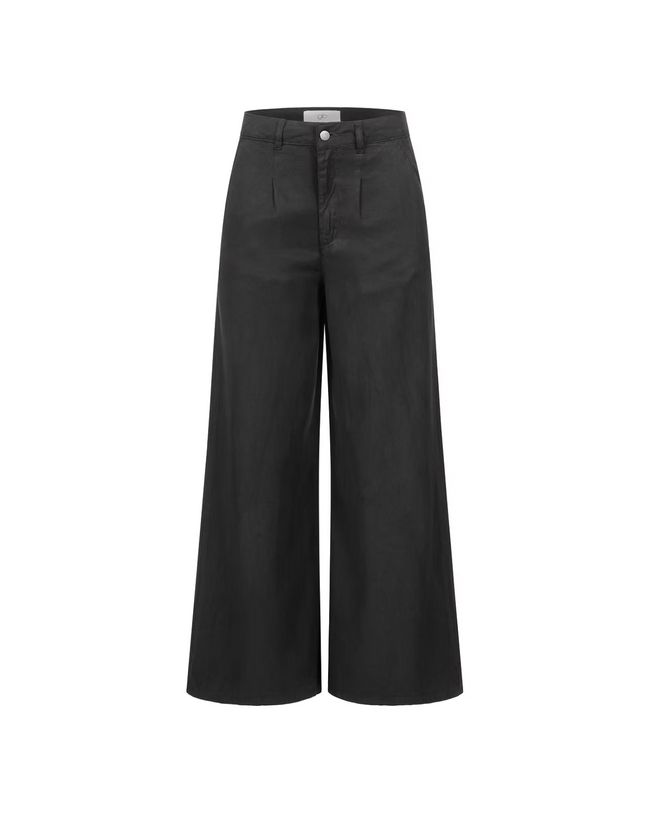 Hose Jade in black