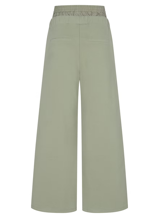 Sweathose Amanda in matcha