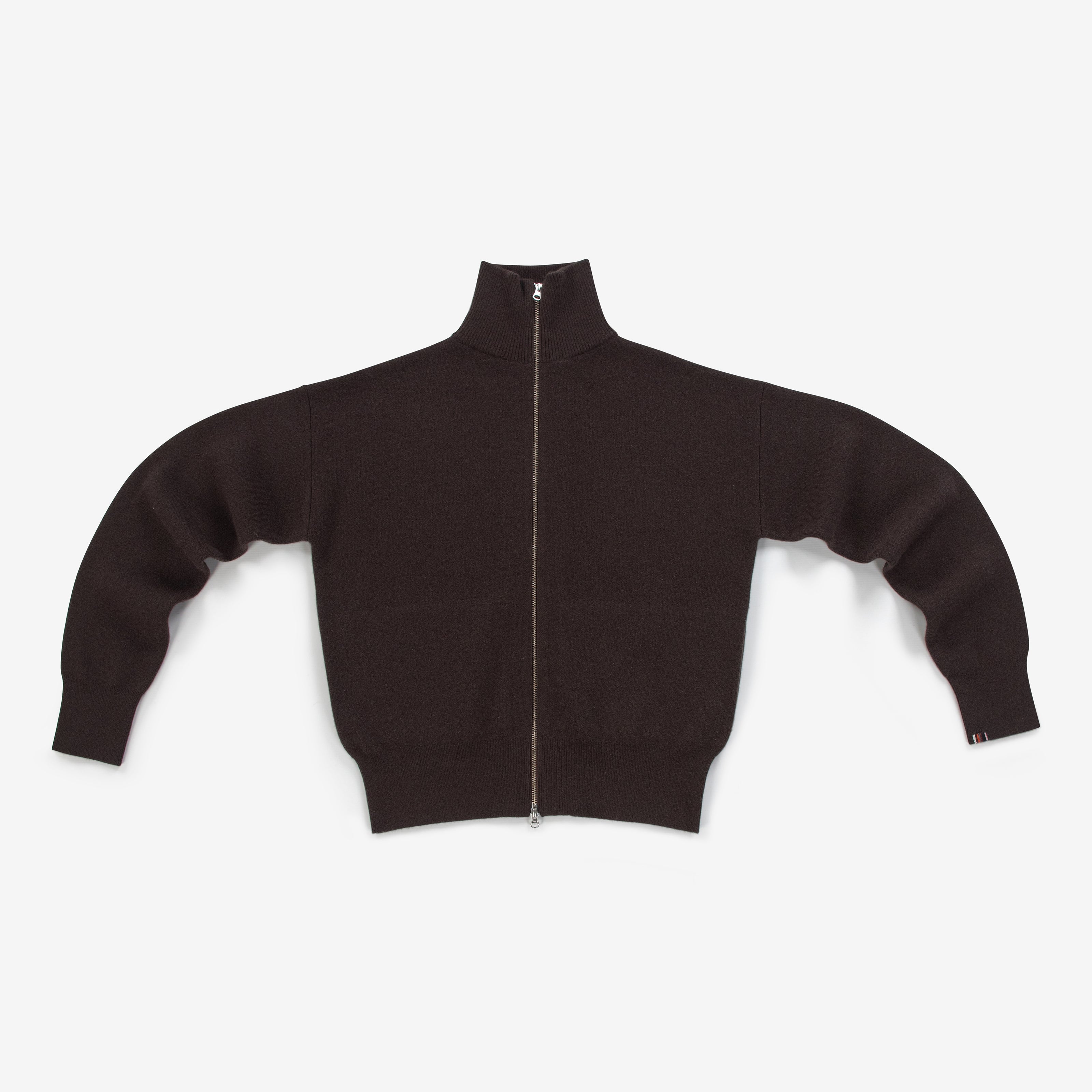 N319 xtra out dark brown